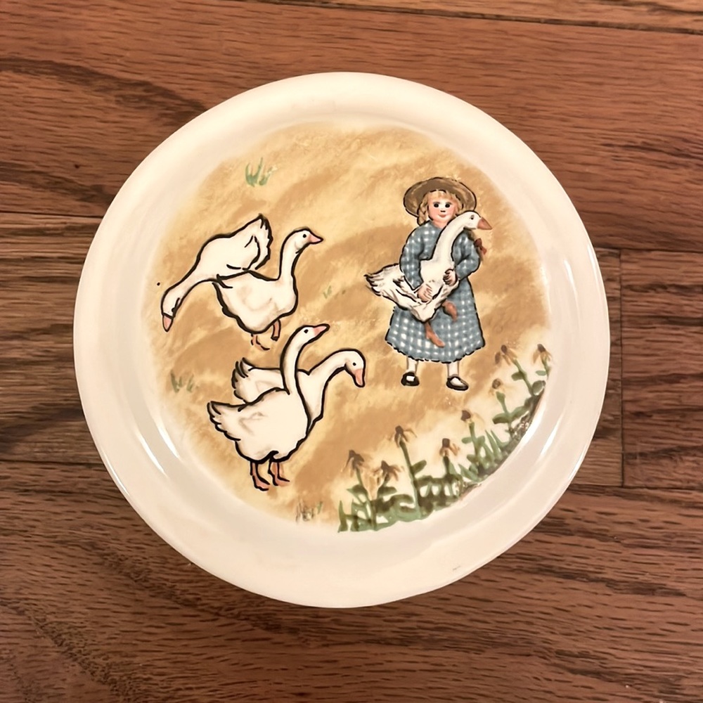 Vintage Pfaltzgraff, trinket box, china, off white with little girl and geese
